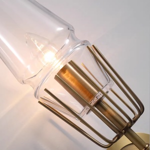 <span class=keywords><strong>Applique</strong></span> murale décorative en fer forgé avec <span class=keywords><strong>verre</strong></span> transparent et lumière <span class=keywords><strong>blanc</strong></span> chaud pour la maison et le bureau – Lampe murale moderne - Product Image 4