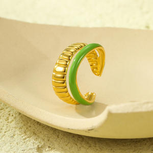 2025 vert huile dégoulinant Double couche creux anneau ouvert pour les femmes Texture 18k plaqué or acier inoxydable émail anneau - Product Image 1