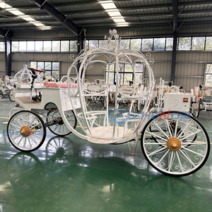 Carruaje Eléctrico Personalizado con Forma de Calabaza |   Hermosa Carruaje de Boda sin Caballos de 4 Ruedas |   Delicada Carruaje de Calabaza en Venta - Product Image 4
