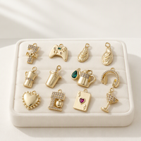 Pendentifs micro-pavés en laiton plaqué or 14 carats, motifs manette de jeu, casque et théière, accessoires de fabrication de bijoux DIY tendance