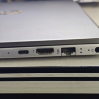 Ordinateur portable d'occasion HP Pavilion 14 pouces, i5 8e génération, 8 Go de RAM, SSD 256 Go, carte graphique indépendante MX250, idéal pour les étudiants et la conception graphique