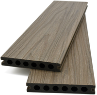 Planches semi-solides de type Wpc M, co-extrusion, bois composite imperméable, terrasse, marches d'escalier, marche, sol extérieur, terrasse extérieure