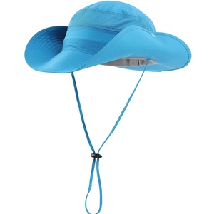 Sombrero de protección solar con cordón ajustable y ala ancha, protección UV completa durante actividades de verano al aire libre - Product Image 1