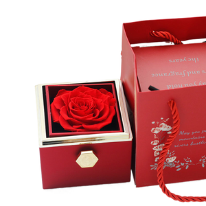 Scatola in Acrilico per Collana e Anello con Rose Vere per Regalo di San Valentino, Rosa Eterna Romantica Preservata, Gioiello 2025 - Product Image 1