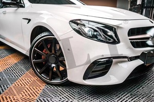 Punte del diffusore della parte posteriore dei cappucci dei parafanghi della griglia dei corredi del corpo di CLY per <span class=keywords><strong>2016</strong></span> + Mercedes classe E <span class=keywords><strong>W213</strong></span> aggiornamento E63s AMG 1:1 paraurti dell'automobile - Product Image 4