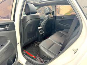 Per Tucson 2017 1.6T Turbo SUV 2WD Automatico Guida <span class=keywords><strong>a</strong></span> Sinistra Interni Scuri in Pelle R17 Tetto Panoramico Affidabile Elegante - Product Image 6