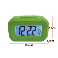 Mini Réveil Numérique LCD de Bureau, Fonctionnant sur Piles, avec Calendrier, Température, Rétroéclairage, Musique, Fonction Snooze, Silencieux, Idéal pour les Étudiants et les Voyages