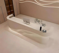 Comptoir de réception moderne et minimaliste de 59 à 142 pouces de large avec un grand espace de rangement