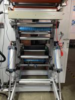 Machine d'impression flexographique à 4 couleurs à structure empilable à haute stabilité pour les sacs en plastique