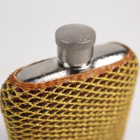 Flacon à liqueur de luxe en titane pur avec couvercle en bambou tressé à la main et fil doré, style vintage, ultra-léger, cadeau d'affaires