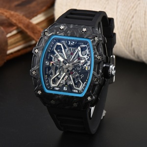 Montre à quartz pour homme tendance et élégante, best-seller, grand cadran, forme barillet, alliage, modèle écologique, montres à quartz stylées - Product Image 4