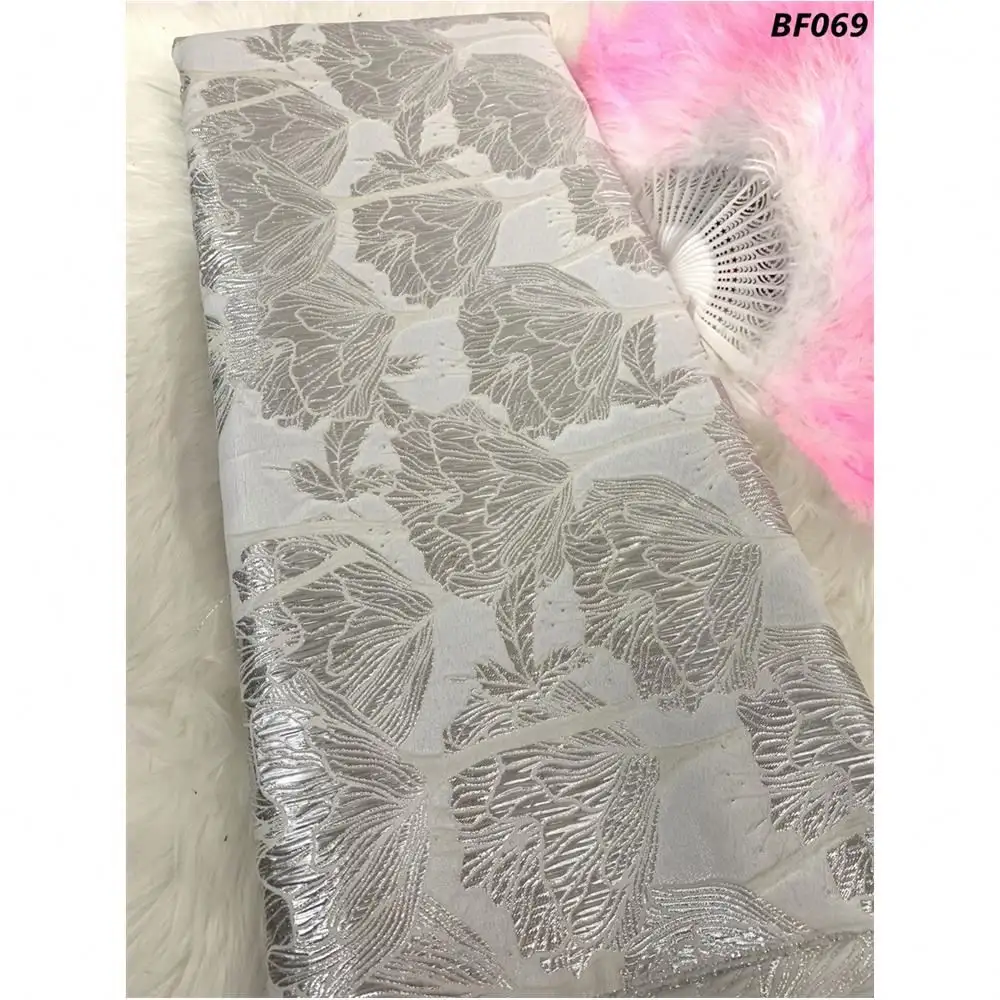 Various Specifications China Wholesale Velvet Lace Fabric African