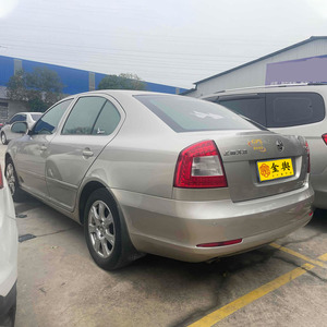 <span class=keywords><strong>Voiture</strong></span> d'<span class=keywords><strong>occasion</strong></span> pas cher <span class=keywords><strong>Skoda</strong></span> Octavia 2014 1.6l <span class=keywords><strong>voiture</strong></span> à essence automatique conduite à gauche 5 portes 5 sièges voitures Hayon à essence Vw <span class=keywords><strong>Skoda</strong></span> - Product Image 4