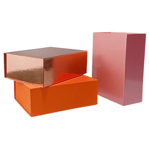 Cajas <span class=keywords><strong>de</strong></span> Regalo Cosméticas con Cierre Magnético, Laminado Mate, Recubrimiento UV Brillante, Papeles Reciclados Personalizados Directo <span class=keywords><strong>de</strong></span> Fábrica - Product Image 1