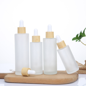 Venta al por Mayor de Botellas de Vidrio Esmerilado con Tapas de Madera, en Stock para Venta al por Mayor, de 20ml a 100ml, Seguras e Higiénicas para Aceites Esenciales - Product Image 1