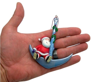 Hochwertige Harz-Dekoration: Maßgefertigter Strand-Weihnachtsmann in Ankerform, Handgeschnitztes Kunsthandwerk - Product Image 5