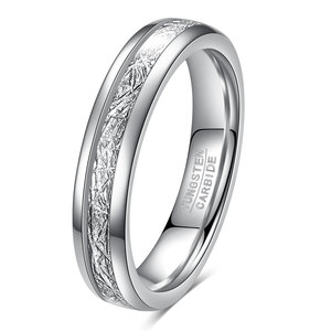 Anillo de carburo de tungsteno de 4.6 mm de ancho con patrón de meteorito esmerilado, alianza de boda para mujer - Product Image 1
