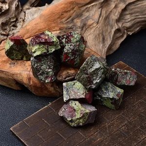 Vente en gros de pierres brutes de sang de dragon, pierre de cristal de sang de dragon naturelle pour la décoration de la maison - Product Image 4