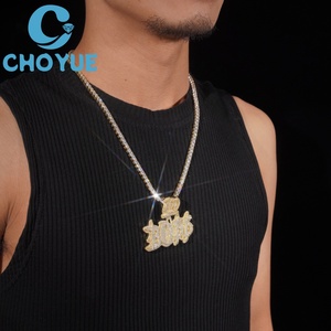Colgante de Moissanita con Nombre Personalizado, Chapado en Oro Rosa de 18K, Joyería Unisex de Lujo Estilo Hip Hop, para Uso Diario - Product Image 3