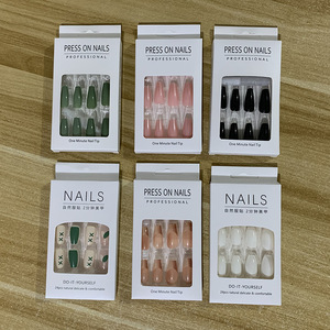 24 piezas <span class=keywords><strong>de</strong></span> parche <span class=keywords><strong>de</strong></span> uñas postizas <span class=keywords><strong>de</strong></span> <span class=keywords><strong>Ballet</strong></span> largo decoración <span class=keywords><strong>de</strong></span> aceite brillante textura <span class=keywords><strong>de</strong></span> mármol desmontable y características <span class=keywords><strong>de</strong></span> uso hechas <span class=keywords><strong>de</strong></span> Material Artificial - Product Image 5