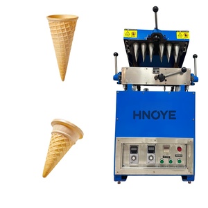 Machine à cornets de crème glacée en forme de poisson, gaufrier commercial antiadhésif pour la cuisson du pain en forme de cornet - Product Image 1