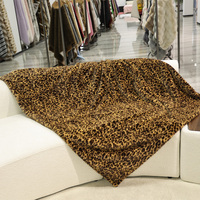 Plaid en fausse fourrure à poils courts, motif guépard haute densité, imprimé léopard, 550 g/m², couverture décorative confortable pour chambre à coucher
