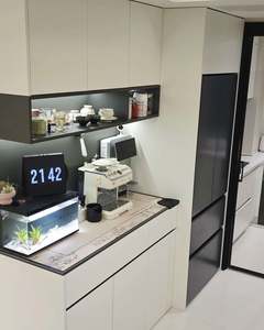 Buffet en bois blanc de luxe, armoire de rangement pour le salon, la cuisine, la chambre ou l'appartement - Product Image 2