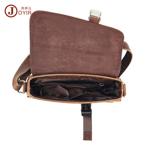 Joyir Bolso bandolera de cuero Crazy Horse para hombre, bolso mensajero retro marrón para viajes informales y desplazamientos - Product Image 3