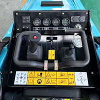 Fabrikpreis Vertikallader DRT-V1000: Hochleistungs-Hydraulik-Kompaktkettenlader mit EPA- und CE-Zertifizierung für Hofrenovierungsarbeiten