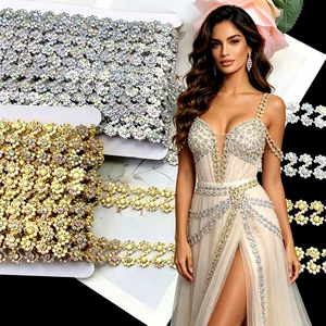 OEM, bajo precio, en stock, flecos de encaje de plástico con diamantes de imitación multicolor en forma de lágrima para ropa interior femenina DIY y camisetas <span class=keywords><strong>Bape</strong></span> - Product Image 1