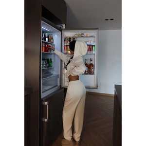 Conjunto Deportivo Aislin Blanco, Cómodo y Transpirable, con Capucha, Estilo Vintage Informal, Talla XXL, Estampado con Logotipo, Opción de Talla Grande - Product Image 1