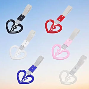 JDM Universal Auto anhänger Anhänger kupplung Dekoration Gebrochenes Herz Hängender Ring Innen zubehör Warnung Auto - Product Image 6