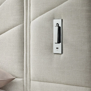 Marco de Cama Tapizado <span class=keywords><strong>en</strong></span> Tela de Ostra con Acabado Cepillado, Estilo <span class=keywords><strong>Mayfair</strong></span>, con Luces Nocturnas y Mesitas de Noche - Product Image 5