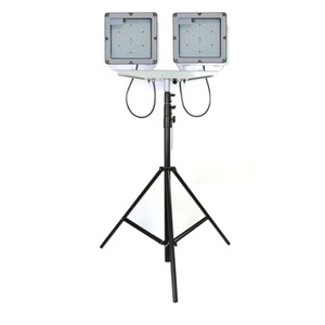Reflector LED NFC9192 con Función de Elevación, 50000 Horas de Duración, Iluminación Exterior de Alta Luminosidad - Product Image 1
