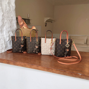 Bolso de Mano Pequeño para Mujer, Bolso para Teléfono, Estilo 2026, Bolso Tote Chic Estampado, Versátil, de Alta Gama, Bandolera - Product Image 3