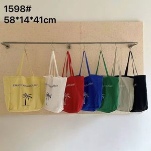 Summer Outdoor Travel Beach <b>Tote</b> Bags Lightweight <b>Canvas</b> <b>Totes</b> Custom Logo <b>Canvas</b> Handbag for Ladies - Product Image 3