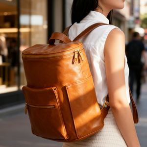 Mochila de Maternidad Grande de Cuero Marrón Elegante Personalizada OEM del Fabricante para Pañales de Bebé - Product Image 1