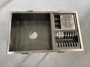 Lavello da <span class=keywords><strong>Cucina</strong></span> Artigianale in Acciaio Inossidabile 304 con Scolapiatti Integrato a Scomparsa per Piano di Lavoro - Product Image 4