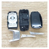 Vente en gros de porte-clés Mercedes pour véhicule Mise à niveau 3 boutons Benz Car Smart Key Cover Fobs Case avec clé d'urgence Housse en silicone