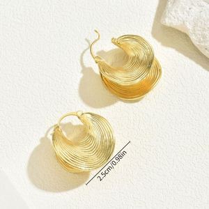 Pendientes de Aro Modernos de Latón con Diseño de Mariposa Distintivo de Doble Capa para Mujer, Estilo Europeo Americano, Novedad Transfronteriza - Product Image 3