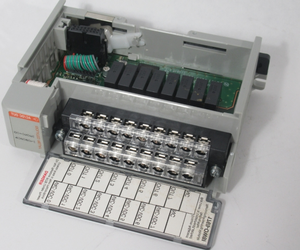 โมดูล I/O ขนาดกะทัดรัด PLC 1769-OW8I ของแท้ใหม่เอี่ยม - Product Image 5
