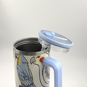 Vente en gros de gobelets isothermes sous vide de 40 oz, gobelets isothermes en acier inoxydable à dessin animé, gobelets de voyage d'extérieur avec poignée et sangle - Product Image 2