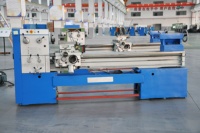 Torno Manual de Metales 220v CD6260C con Deslizamiento Transversal de Alta Calidad