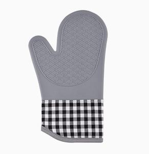 Vente flash : Gants et maniques de cuisine en silicone et coton résistants à la chaleur, à pois, pour barbecue et grillades - Product Image 6
