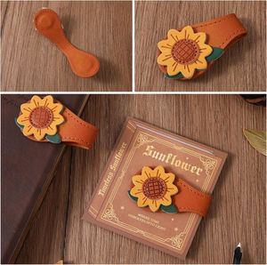 4 Segnalibri Magnetici Vintage in Pelle Personalizzati, Segnalibro Magnetico in Pelle PU per Amanti dei Libri, Idea <span class=keywords><strong>Regalo</strong></span> - Product Image 3