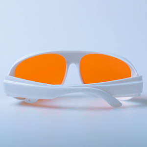 UVカットレーザー安全メガネ 工場価格 プレミアムレーザー保護ゴーグル 355nm <span class=keywords><strong>532nm</strong></span> 目の保護メガネ - Product Image 1