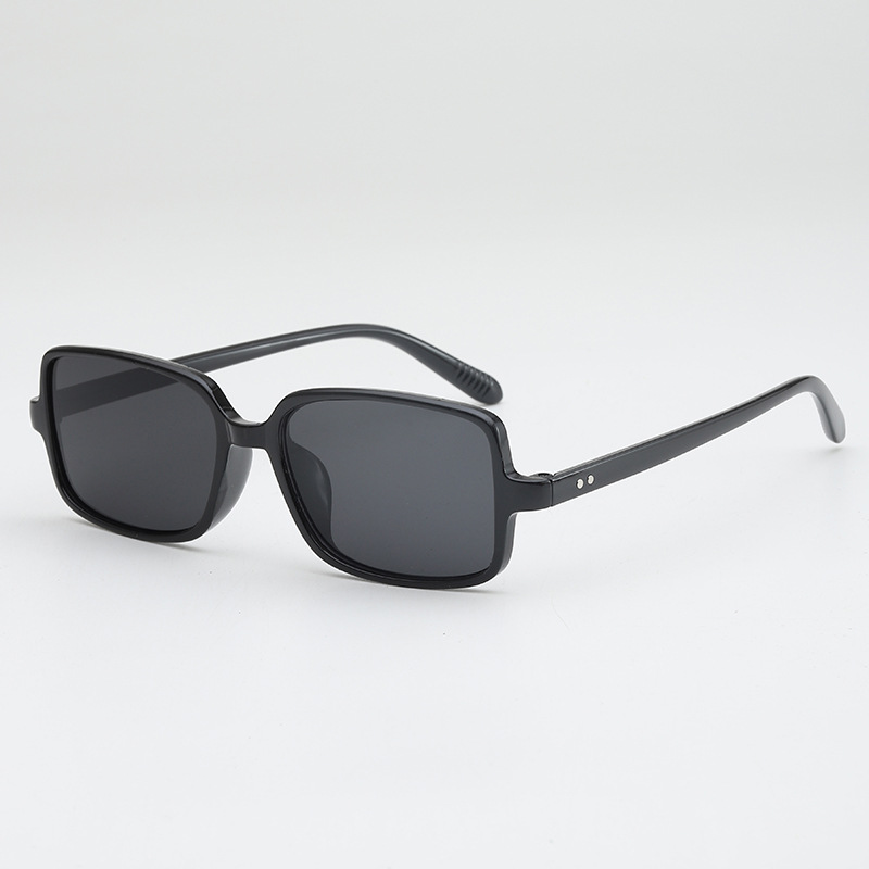 Black / black