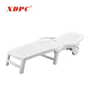 Ringan Modern Sunbed Outdoor Lipat Plastik Sun Lounger Kursi