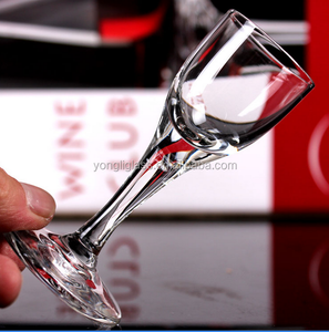 Verre à shot personnalisé gobelet court en verre petit verre à liqueur avec pied pour Baijiu Soju liqueur Saki Sake Mini verres à whisky - Product Image 3