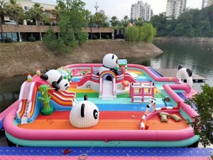 Parco Acquatico Gonfiabile Commerciale a Tema Panda Gigante in PVC con Scivoli per Bambini, Divertimento Acquatico all'Aperto per 15-20 Passeggeri - Product Image 5